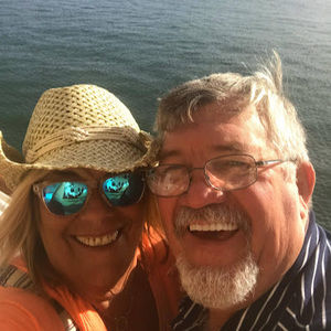 Meet your Posher, Linda